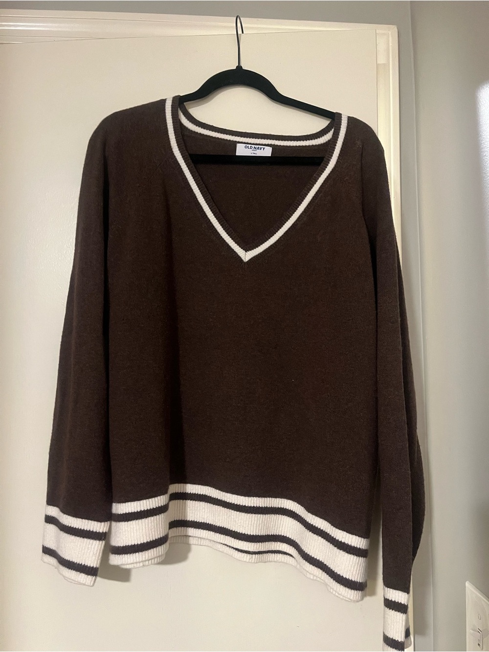Old Navy women’s Brown V-Neck Sweater with White Stripe Trim